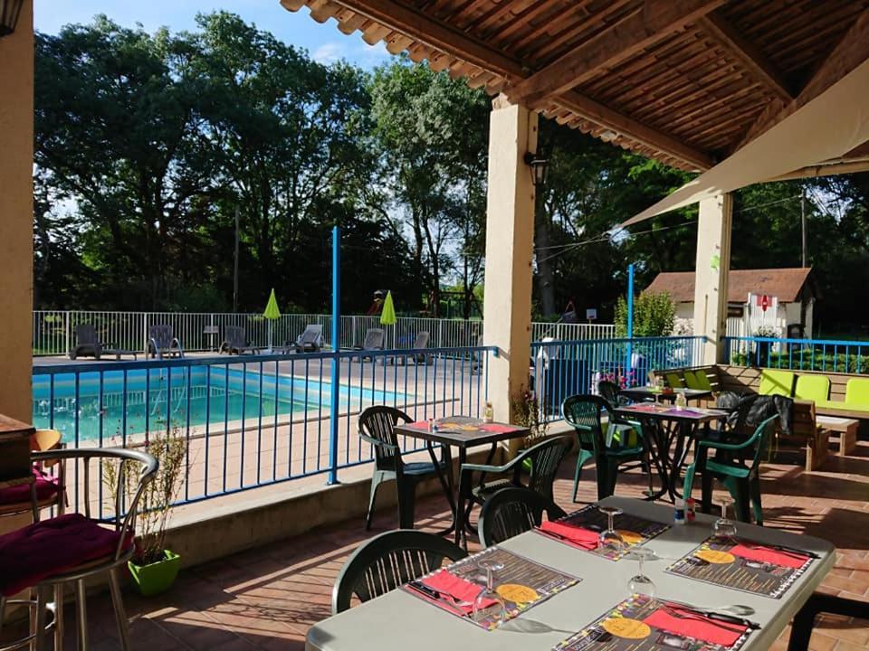 Camping Du Lion Bourg-Saint-Andéol Exteriér fotografie